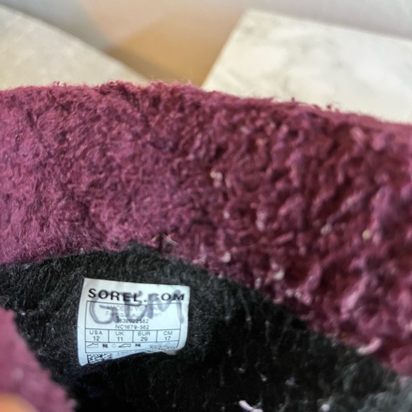 Sorel toddler Girls snow boots. - Picture 9 of 10